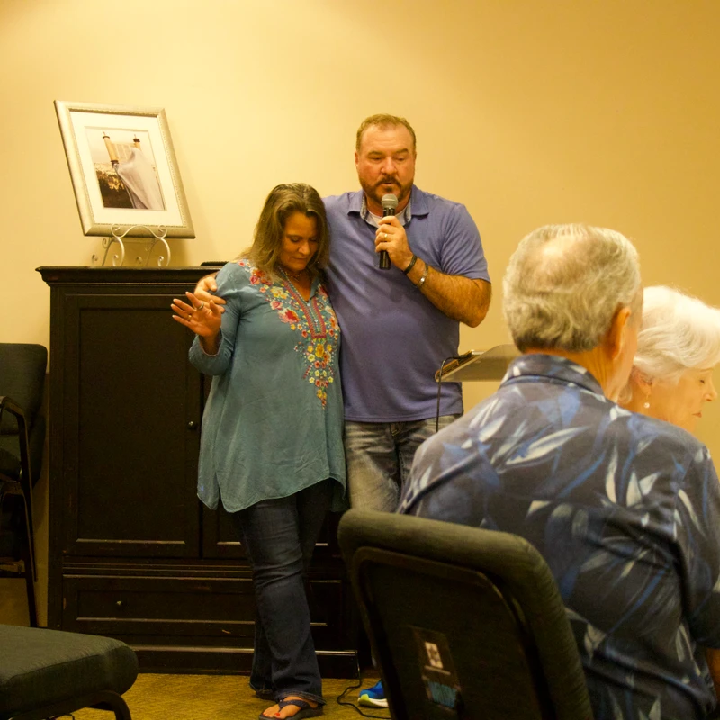 <span style="color:var(--primary-color-bg)"><b>Married Couples</b></span>