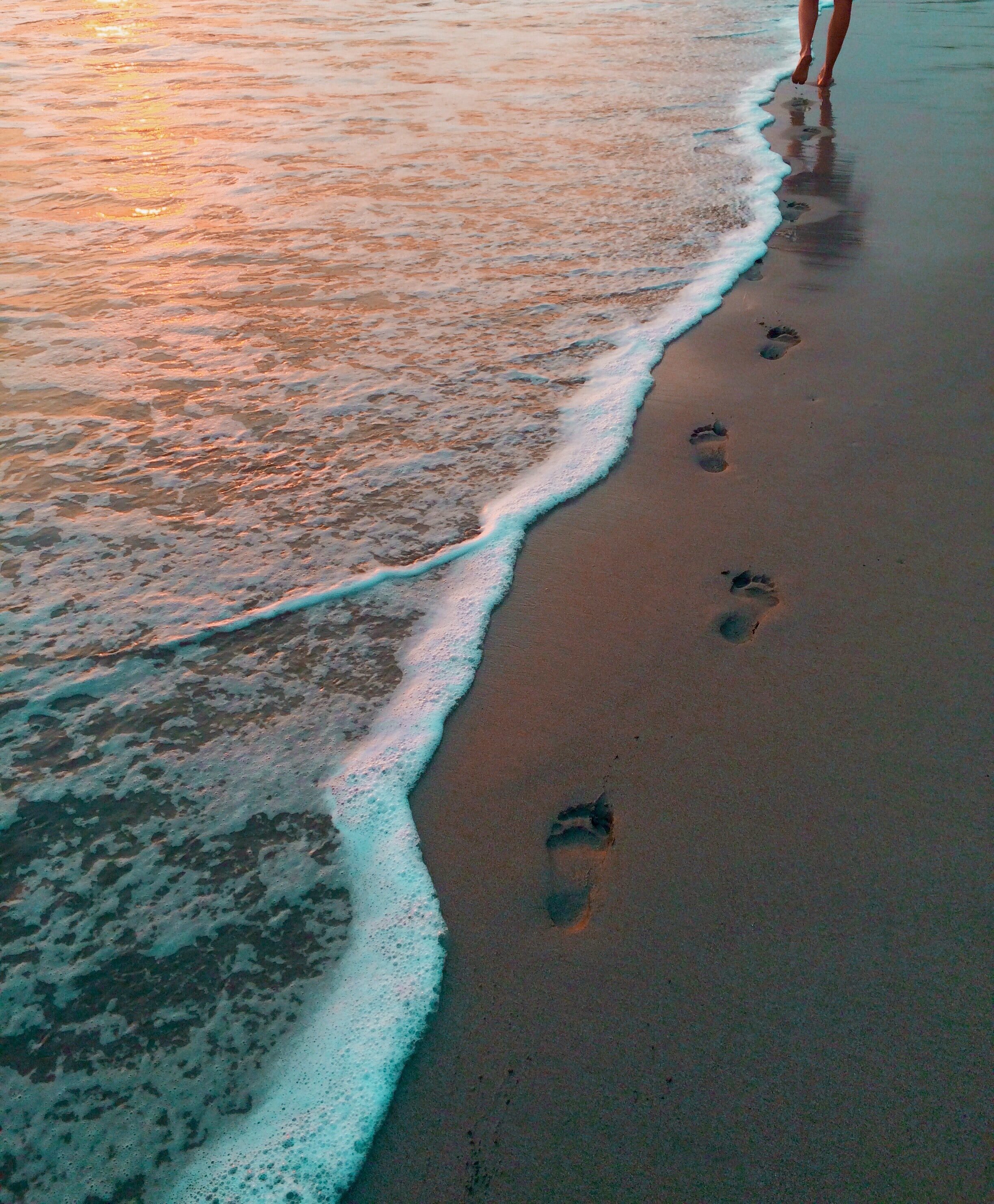 Photo by&nbsp;Genevieve Dallaire&nbsp;on&nbsp;Unsplash