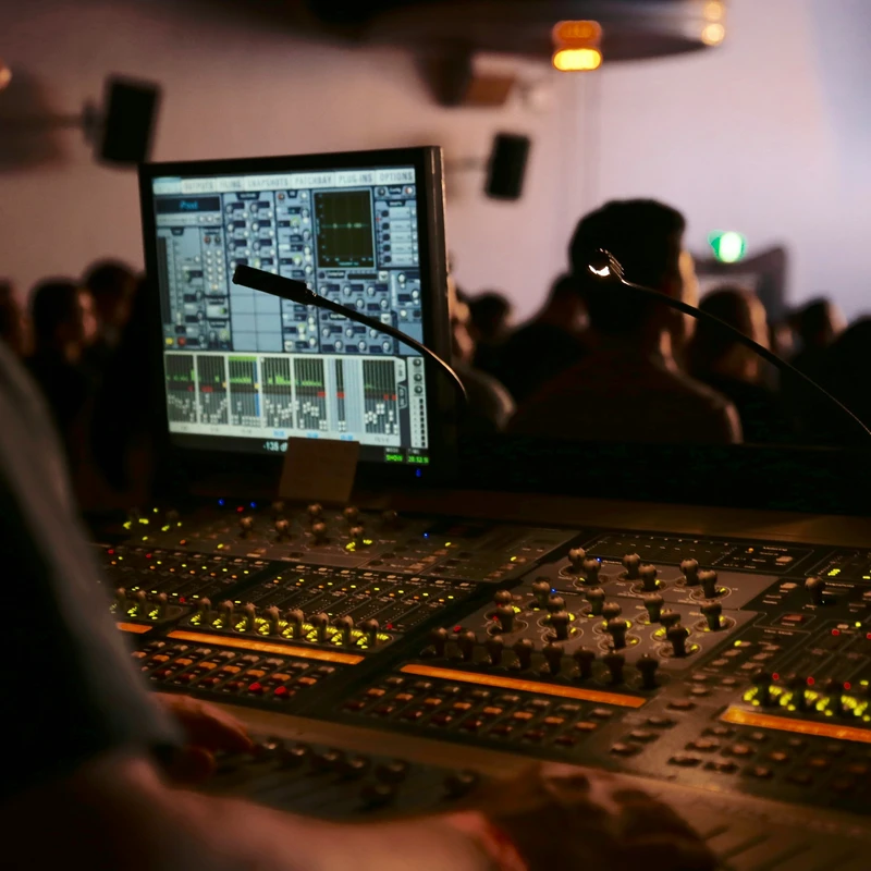 TEch TEam