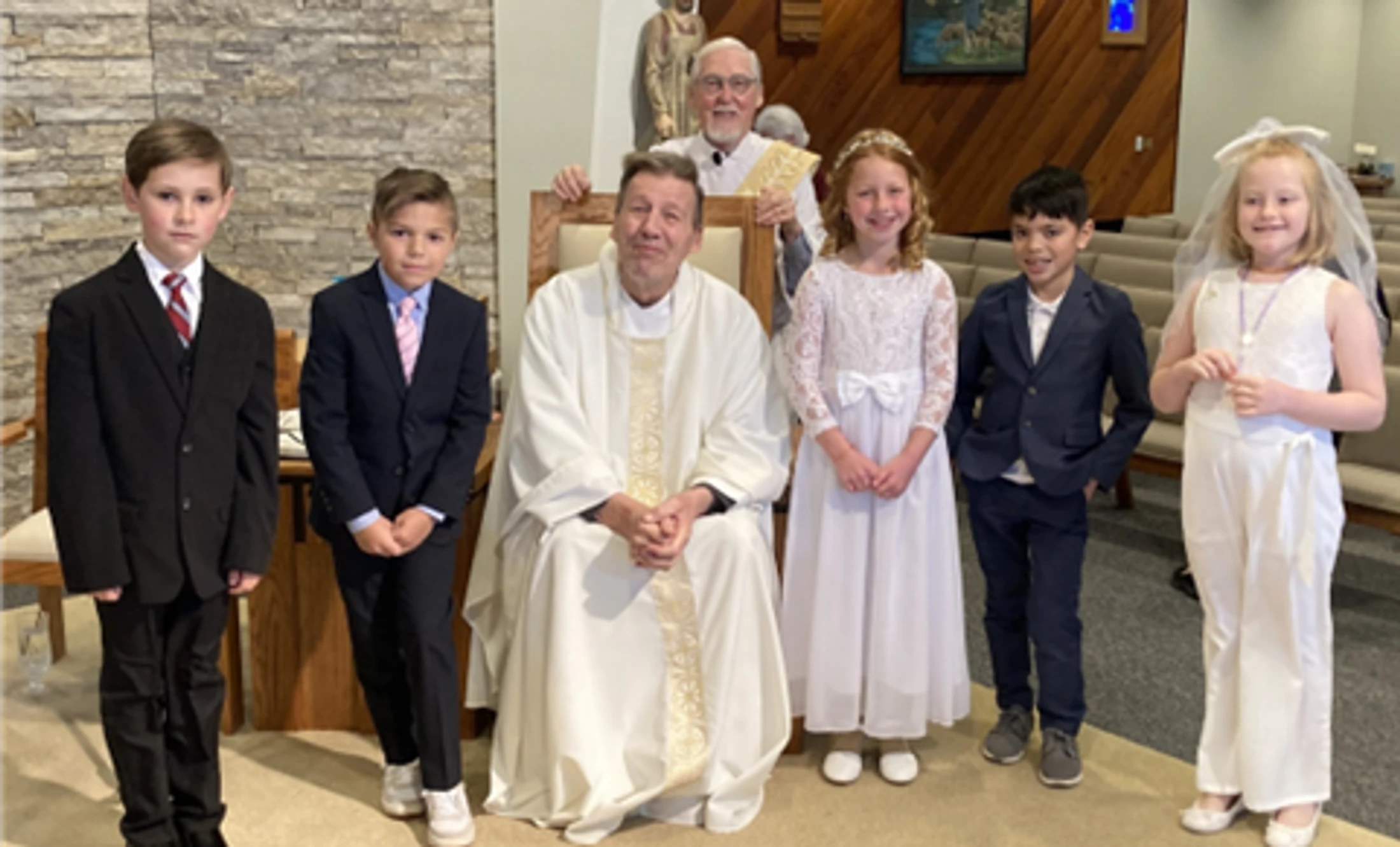 Calling all 1st and 2nd Graders to Register for First Eucharist Preparation