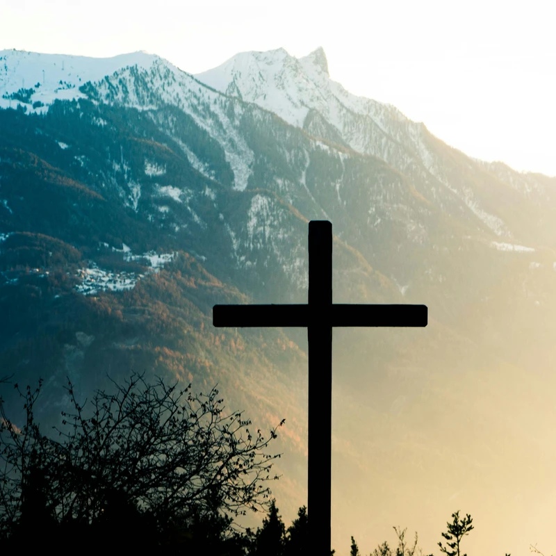 <span style="color:var(--secondary-color-bg)"><span style="letter-spacing: 0.3rem;"><span style="color:var(--primary-color-bg)">LOVE GOD</span></span></span>