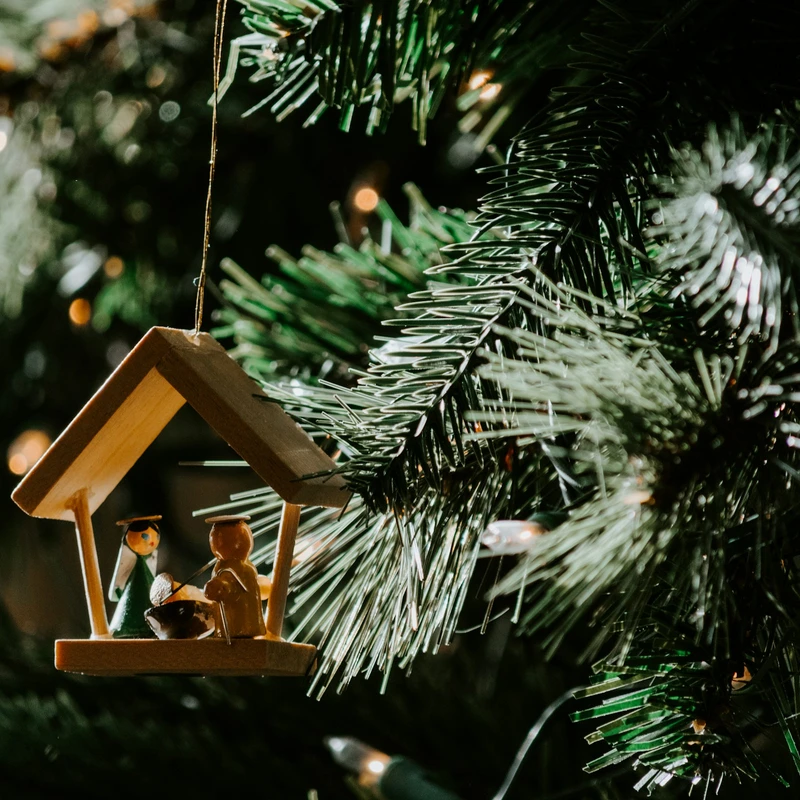 🎄 Celebrate Christmas Eve at Wright Chapel United Methodist Church! 🎁