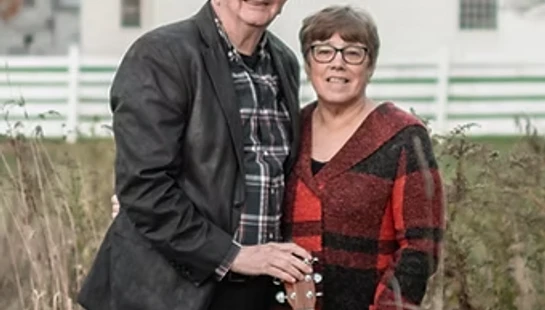 <span class="h6">Ed & Theresa Sealy</span>