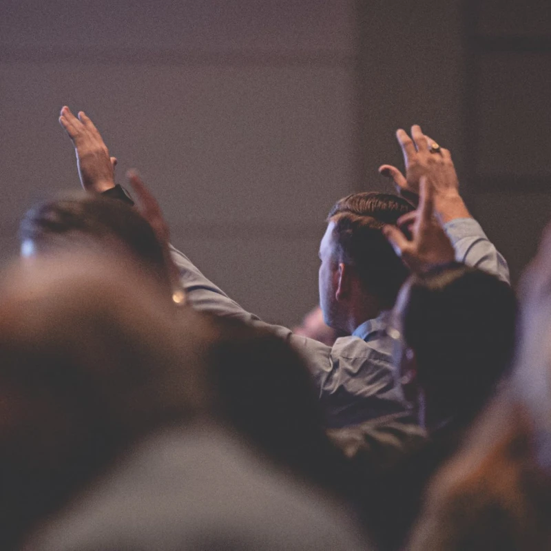 10:30 am <span class="special_2">Contemporary</span> Service
