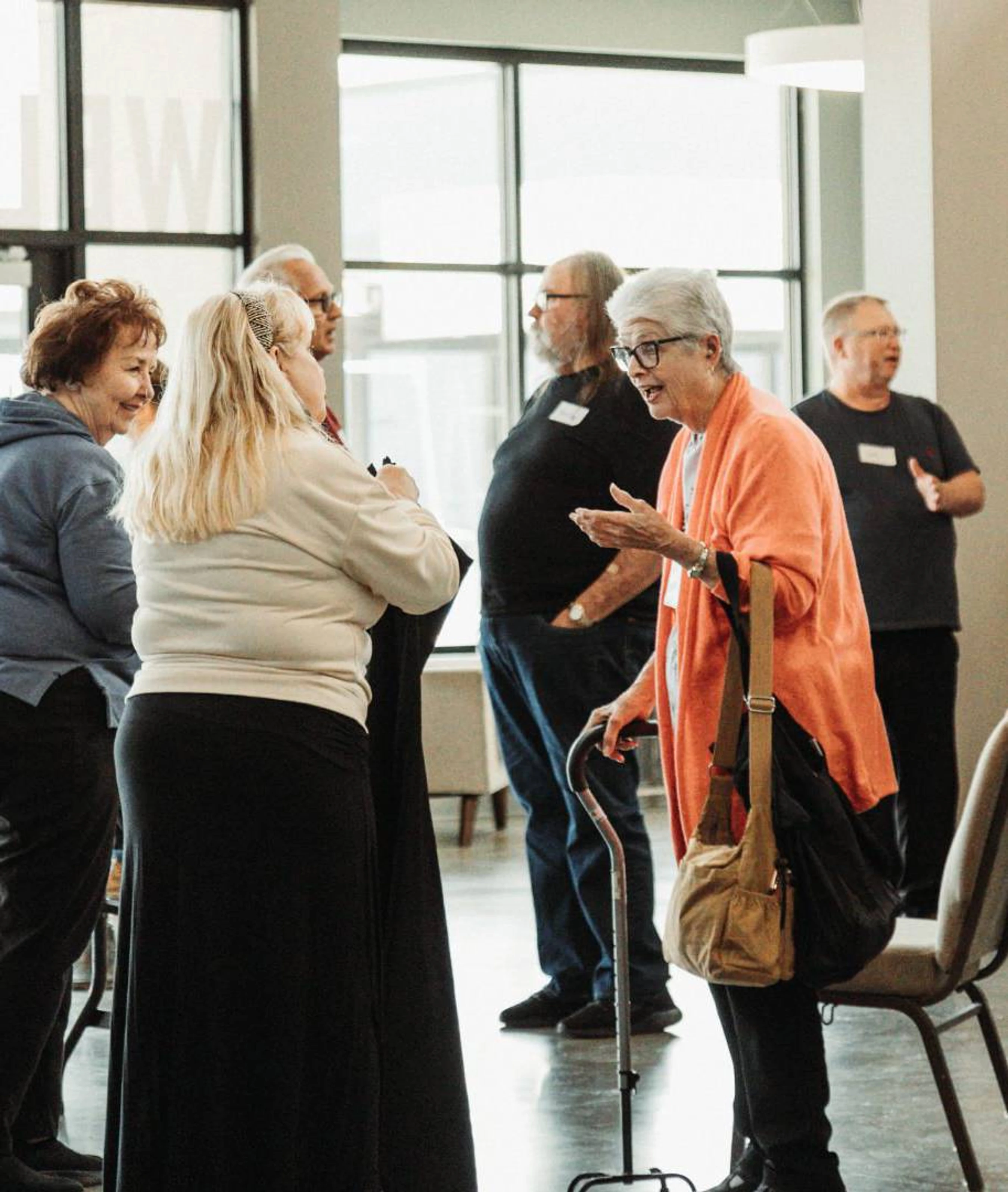 <span style="color:var(--primary-color-bg)">Welcome Seniors</span>