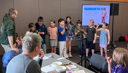 <span style="color: var(--primary-color-bg);">Kids Church</span>