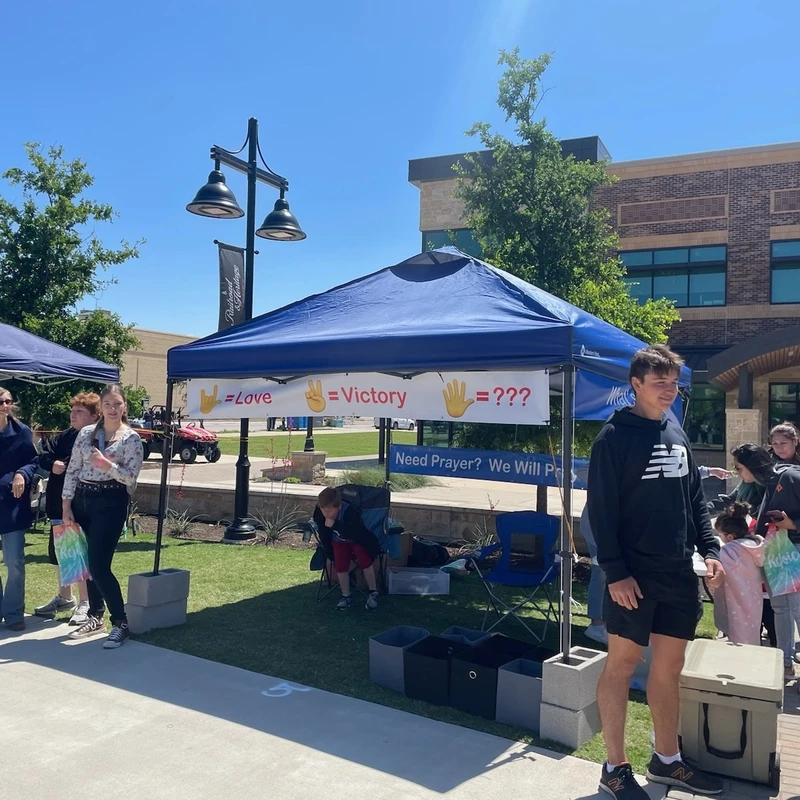 <span style="color:var(--primary-color-bg)">Outreach</span> Team