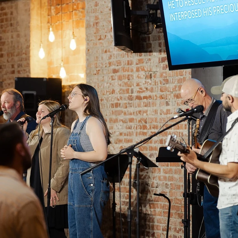 <span style="color:var(--secondary-color-bg)">New to The Grove Church?</span>