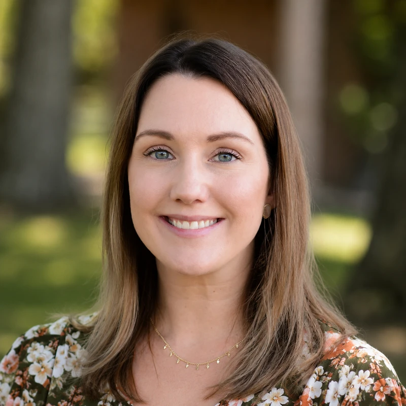 Erin Gonzales<br><span style="font-weight: normal;">Worship Minister</span>