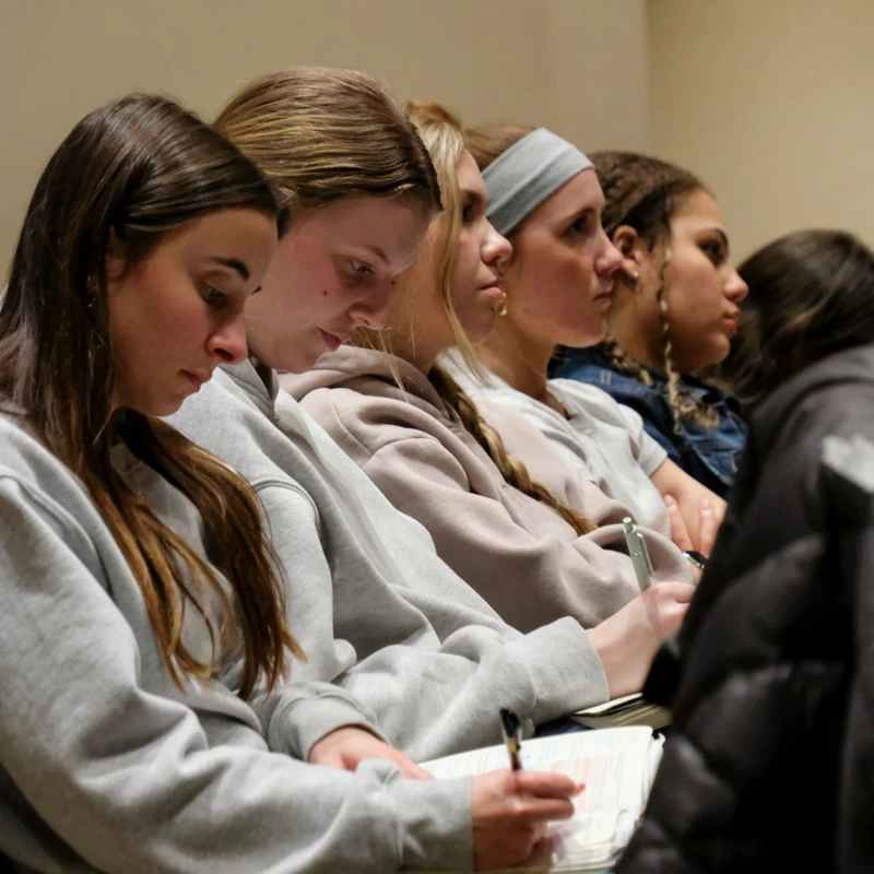 Discipling as Women