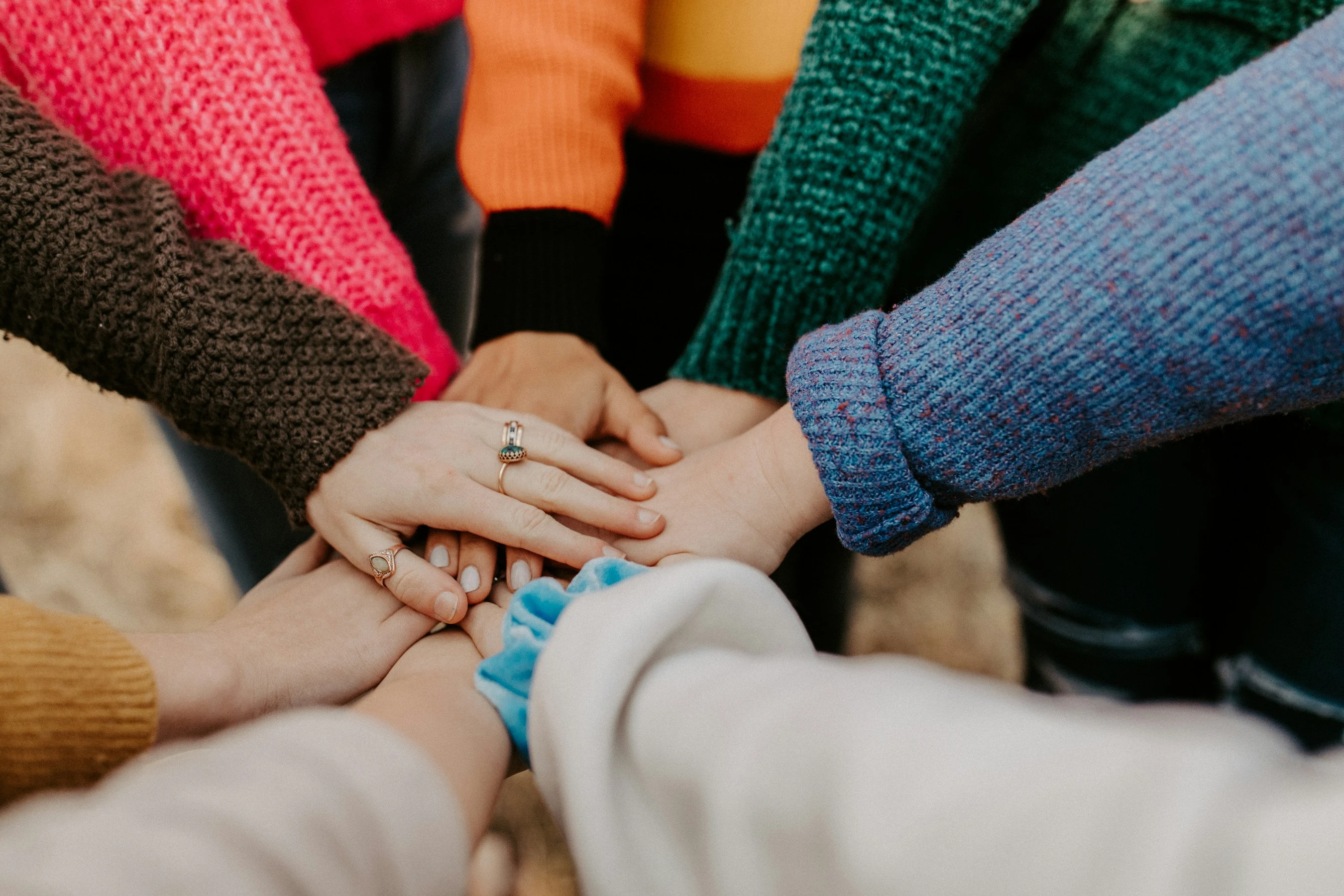 <span class="h4"><span style="color: var(--secondary-color-bg);">Get connected for a group</span></span>