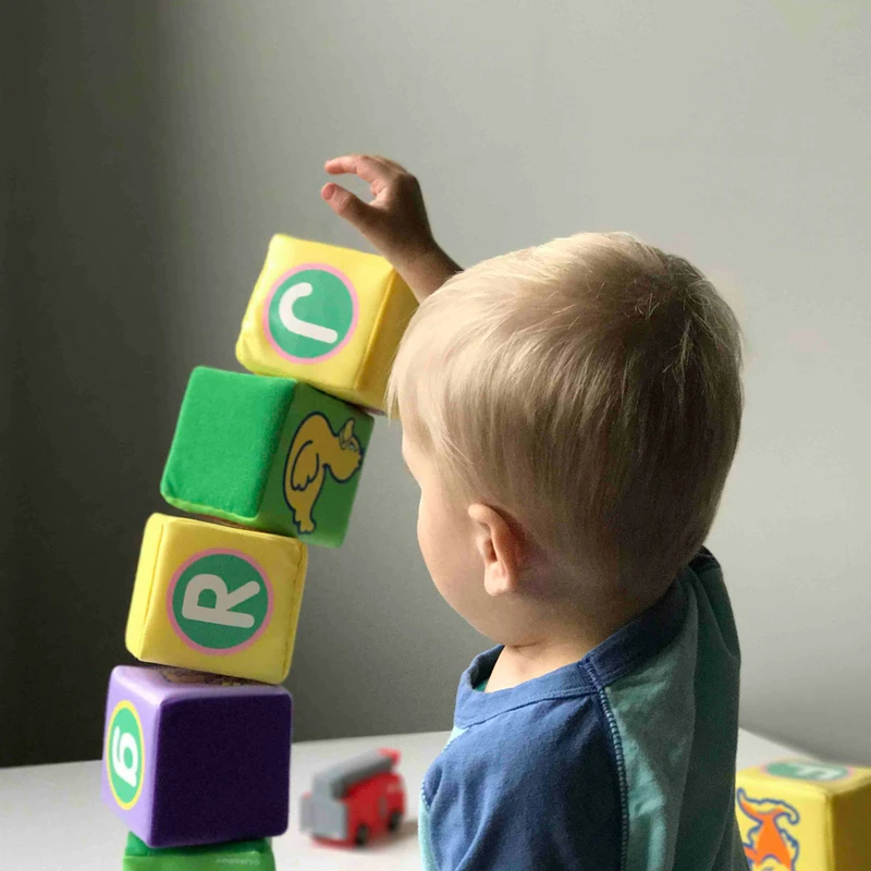 <span style="color:var(--primary-color-bg)">Helping Little Hearts Discover Jesus</span>