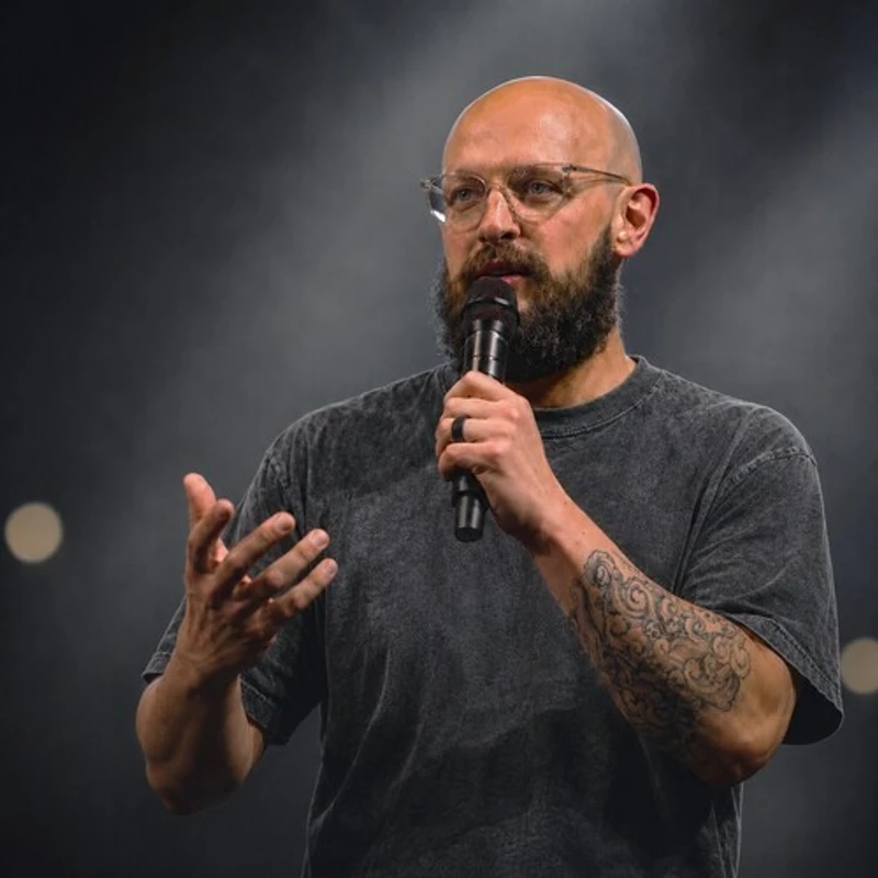Andrew Gowins<br><i style="font-weight: normal;">Lead Pastor</i>