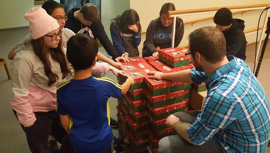 <span style="color:var(--primary-color-bg)">Operation Christmas Child</span>
