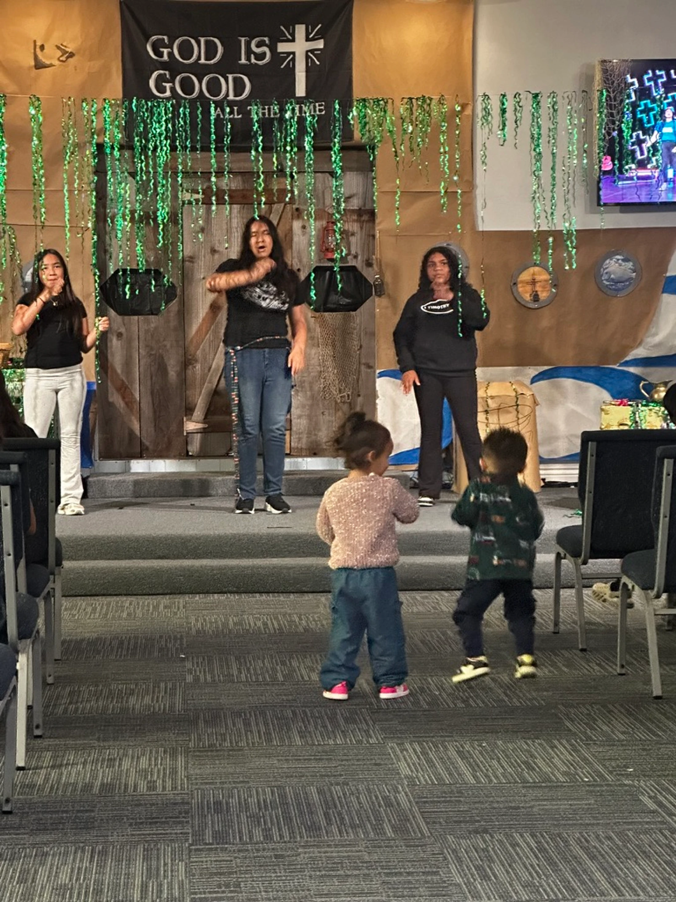 Kids & Youth Ministries
