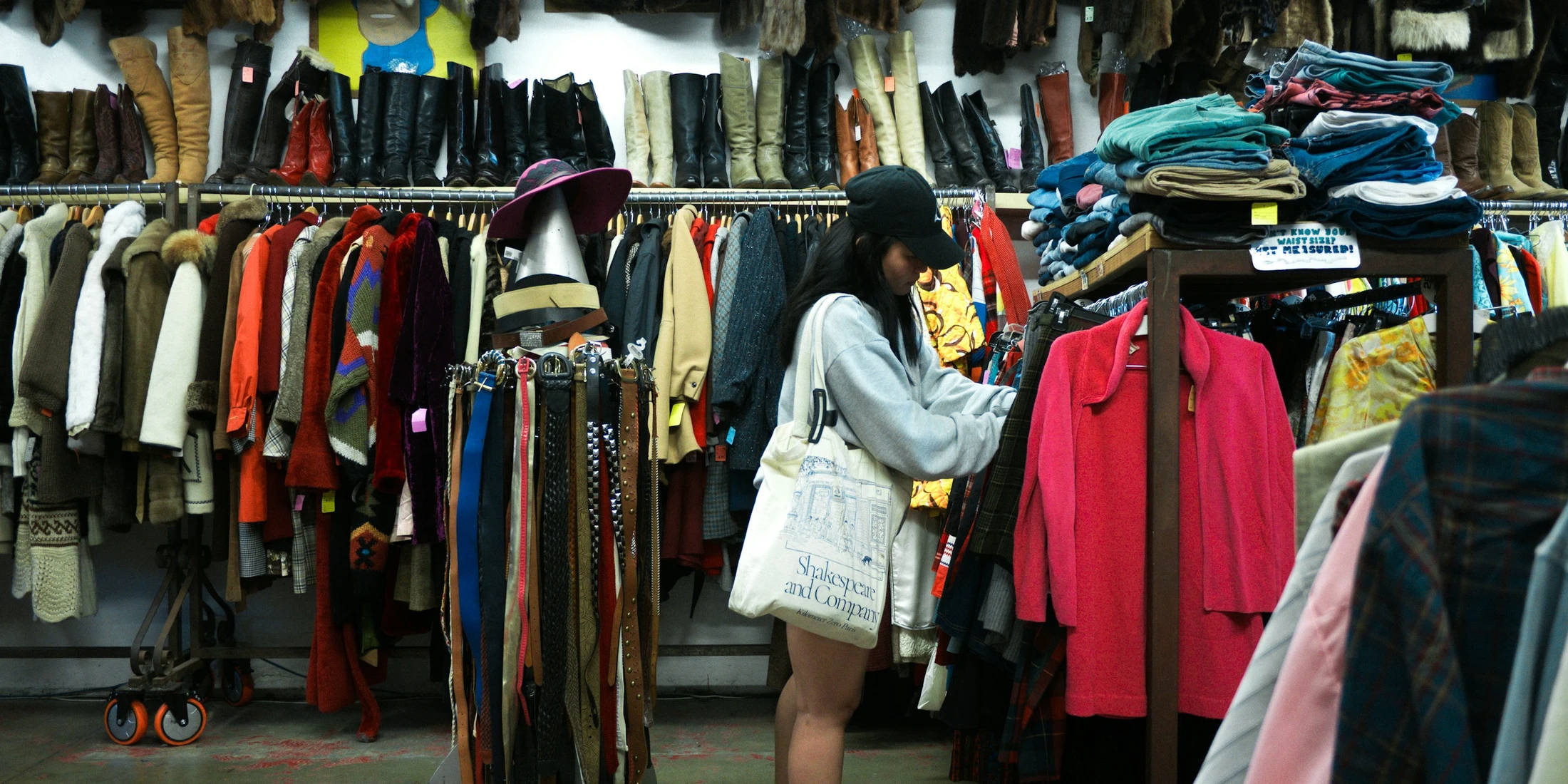 🗺️ Community Thrift Store Scavenger Hunt