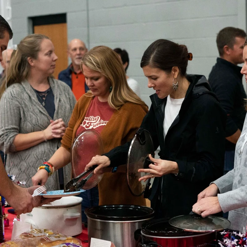 <span style="color: #316e39;">International Dinner</span>