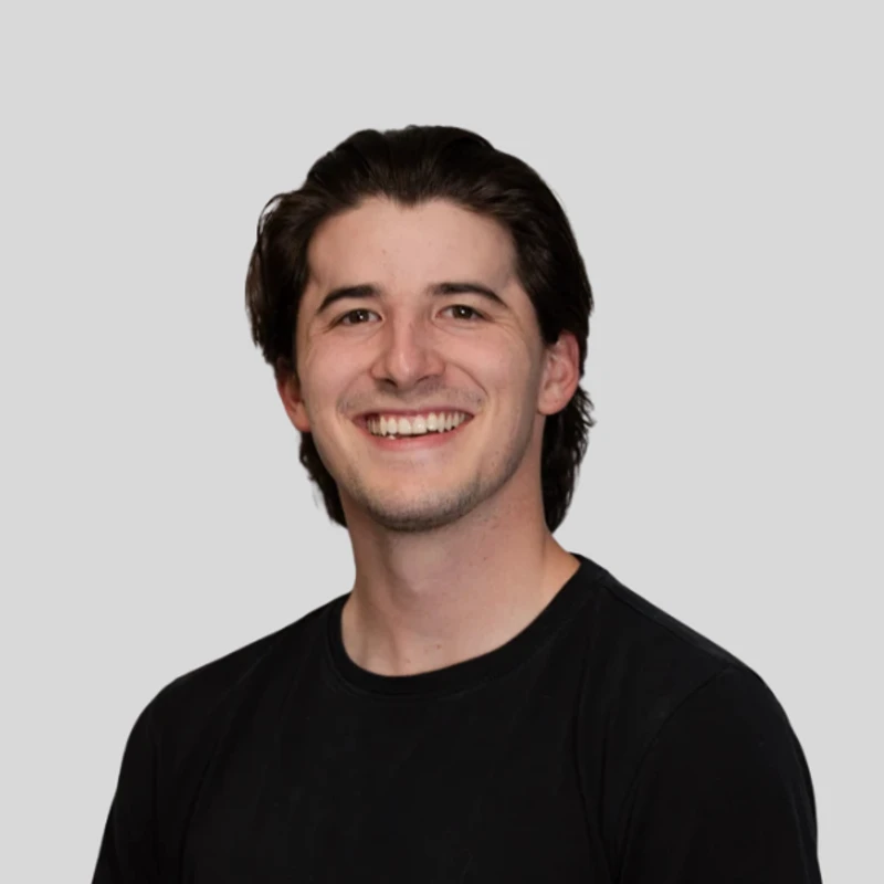 <div><span style="background-color: var(--base-color-bg); color: var(--base-color-text);"><b>Sean Selter<br></b>East Fort Smith</span></div>