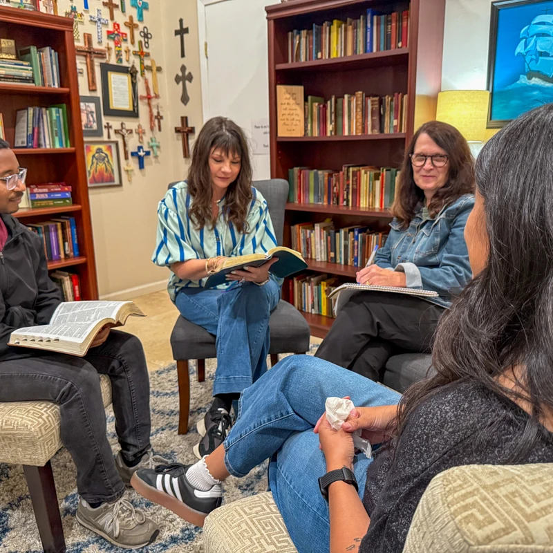 Who Serves on the Freedom Prayer Team?