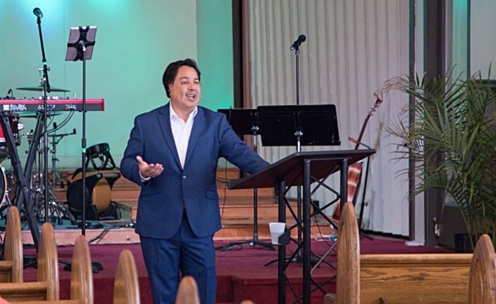 pastor mario speaking