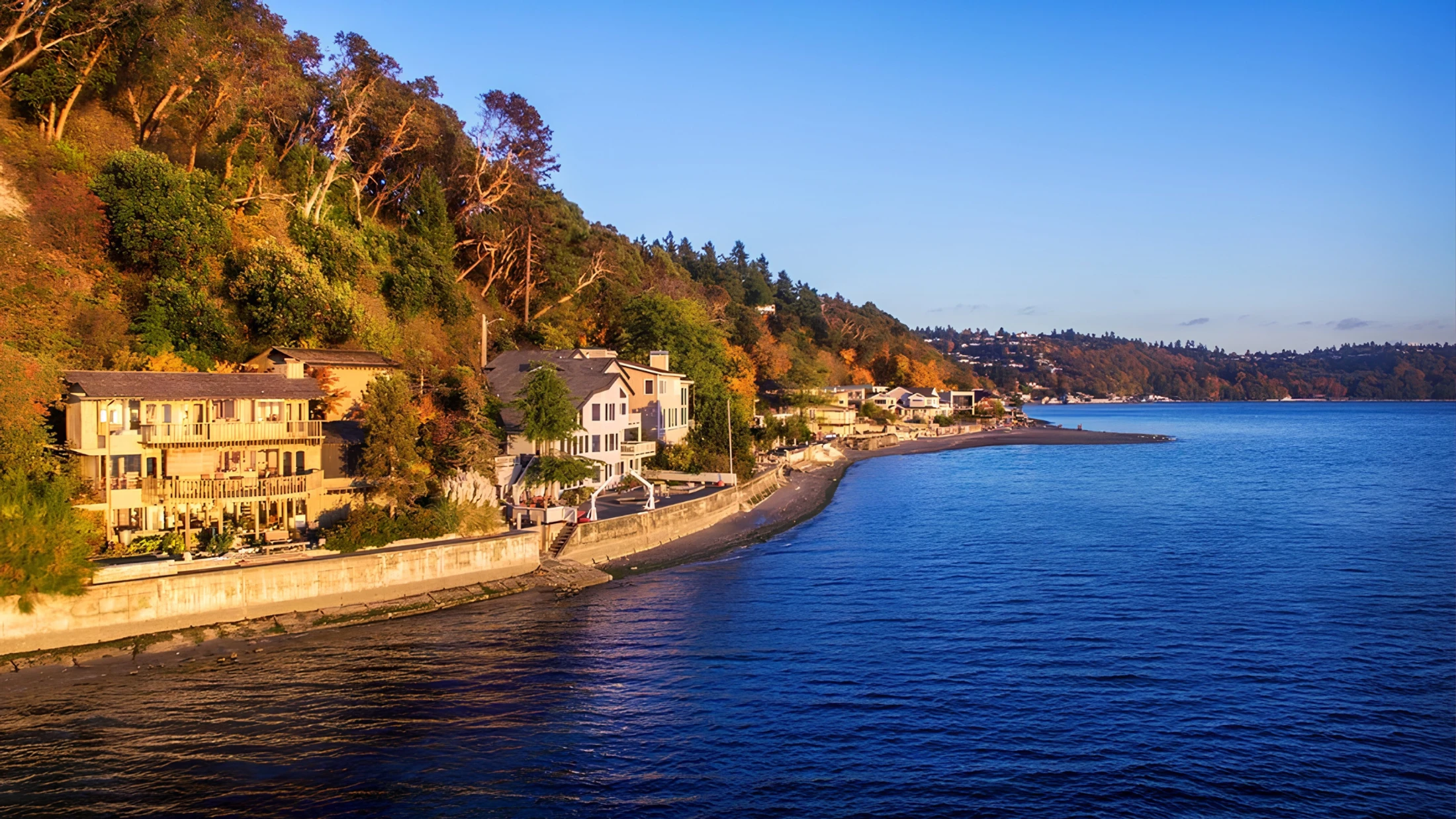 $75/Person: Sunset Beachside Hors D'oeuvres, Dessert and Drinks