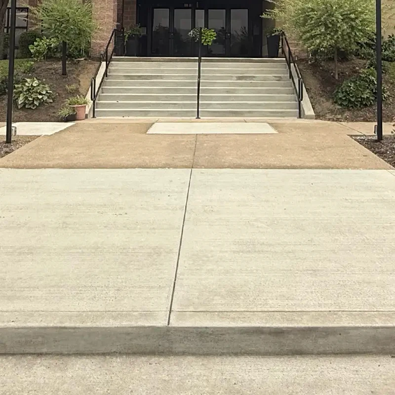<span class="h5">Front Stairs &amp; Walkway ✅ </span>