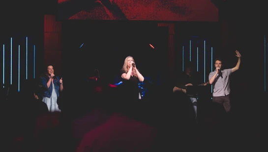 WORSHIP ARTS TEAM 