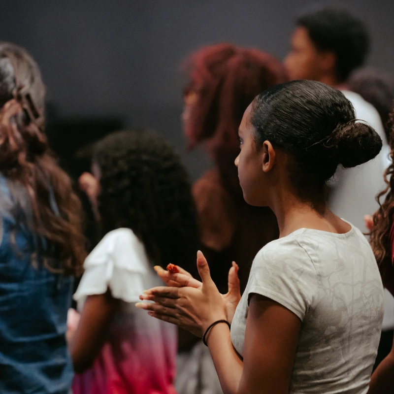 <span style="color:var(--secondary-color-bg)">Midweek Gatherings for Students</span>