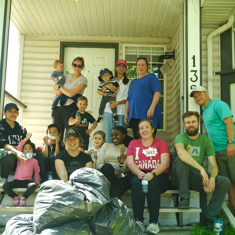 <span style="color:var(--primary-color-bg)">Who We Are</span>