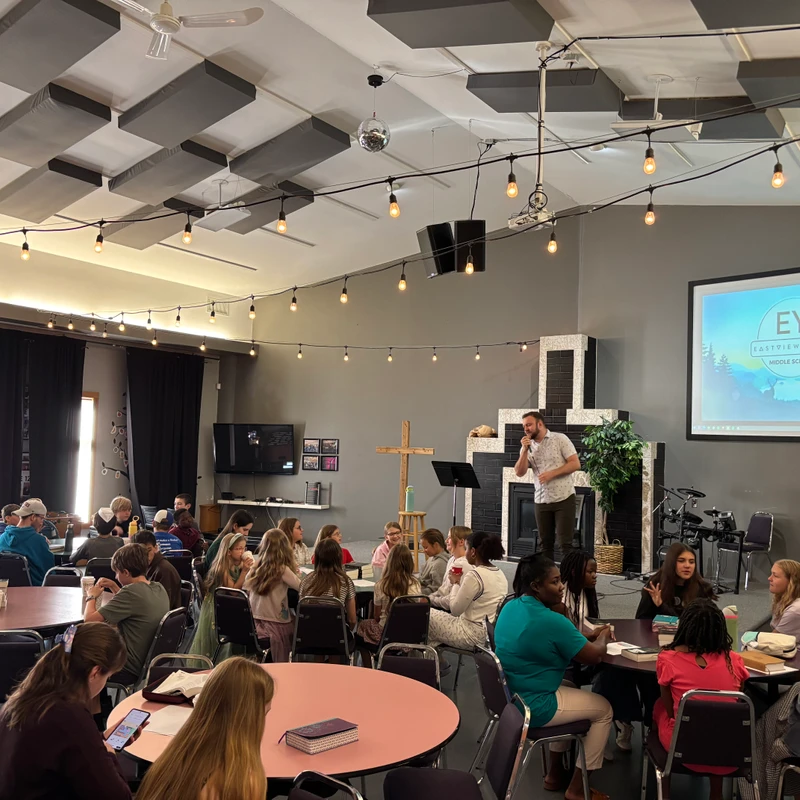 Engaging Teens in Faith<span style="color:var(--primary-color-bg)"></span>