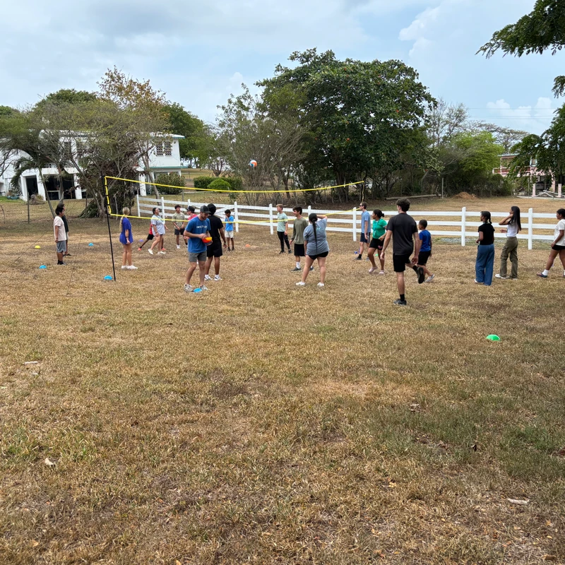 <span style="font-weight: 400;"><span style="letter-spacing: -0.03rem;"><span style="line-height: 0.7rem;">Youth from the Dorado church, mission team, and VBS joined in fellowship and fun!</span></span></span>