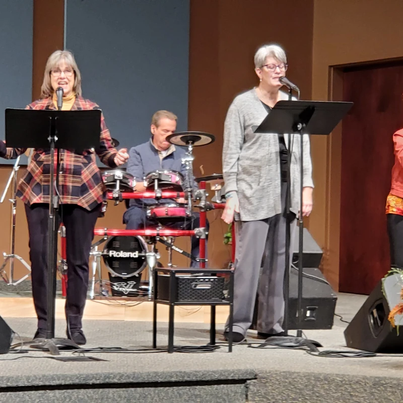 <span style="color:var(--primary-color-bg)">Worship Ministry</span>
