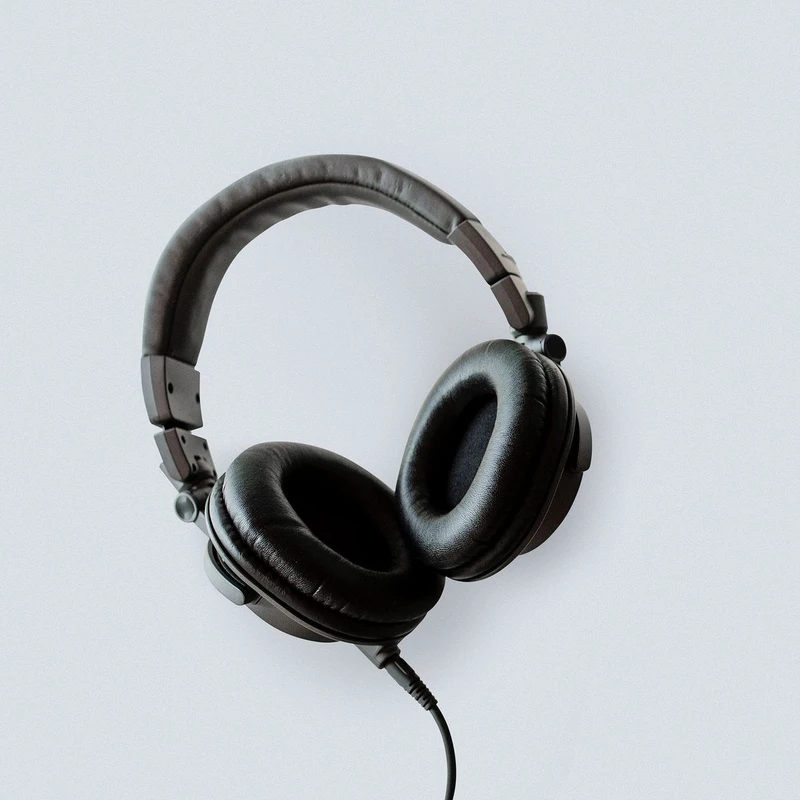 Available at the 11:00 am service. Bring your own device and headphones.