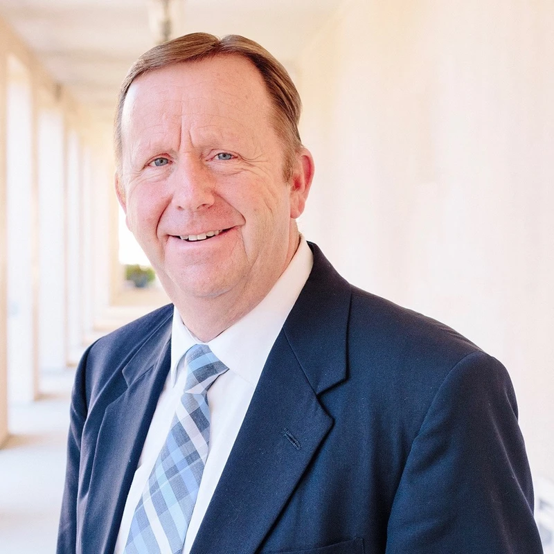 <span style="color:var(--primary-color-text)"><span style="color:var(--tertiary-color-bg)">Jim VanGelderen<br>July 5-9, 2027</span></span>